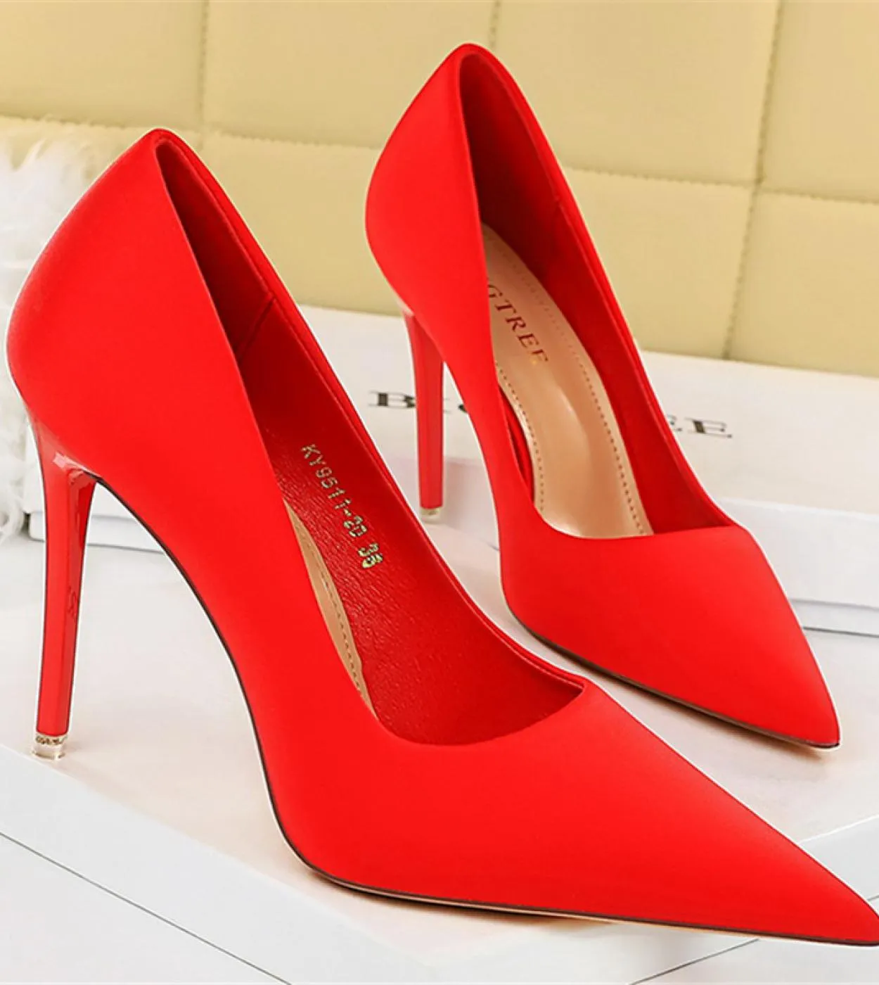 2023 Donna Medio 7,5 cm 10,5 cm Tacchi alti Scarpins Décolleté in seta Lady Green Fetish Wedding Tacchi bassi da sposa Raso Part