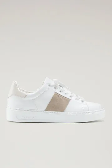 Sneakers Classic Court in pelle con banda in pelle scamosciata                                                                  
